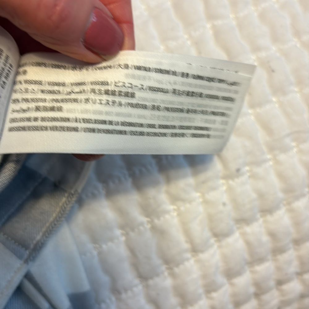 Abercrombie & Fitch Soft Flannel in Gray and White, Size Small, NWT - Picture 8 of 12